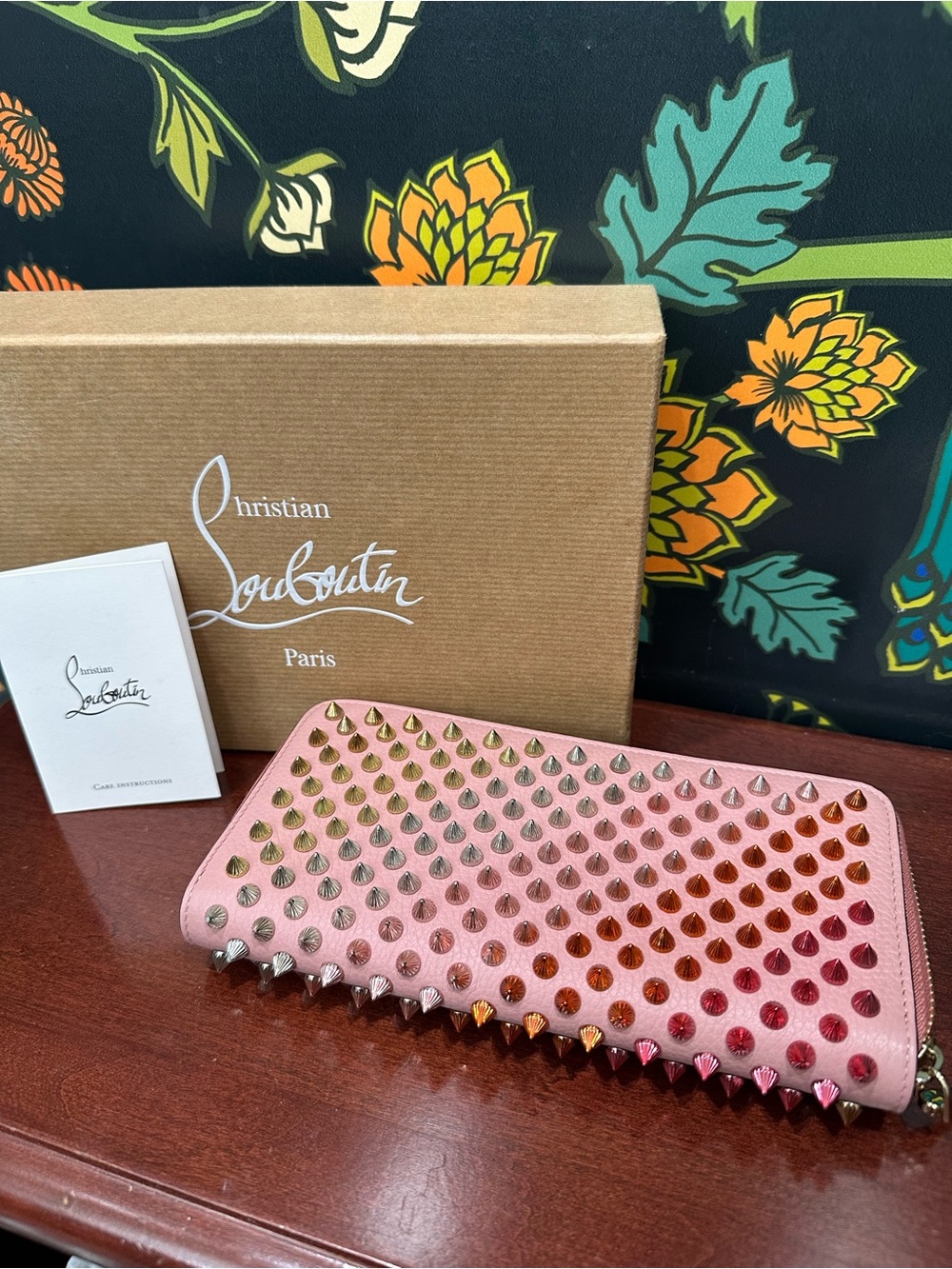 Christian Louboutin Panettone Wallet Voile Pink Ombré Multimetal Spikes like new - Picture 2 of 16